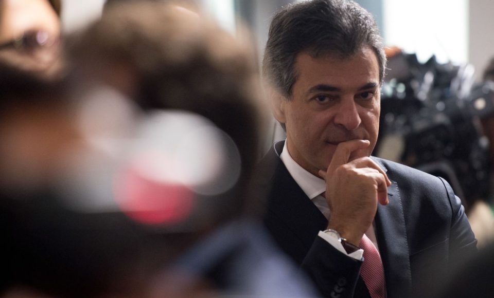 Governador do Paraná, Beto Richa, durante sabatina na Comissão de Constituição e Justiça de Luiz Edson Fachin, indicado pela presidenta Dilma Rousseff para ministro do STF (Marcelo Camargo/Agência Brasil)
