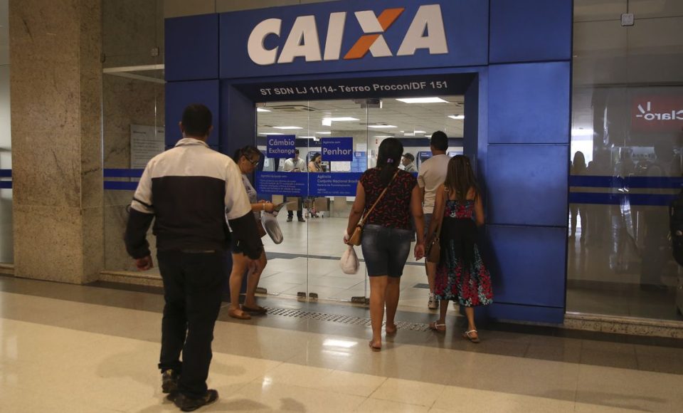 Agências da Caixa abrirão neste sábado para saque do FGTS