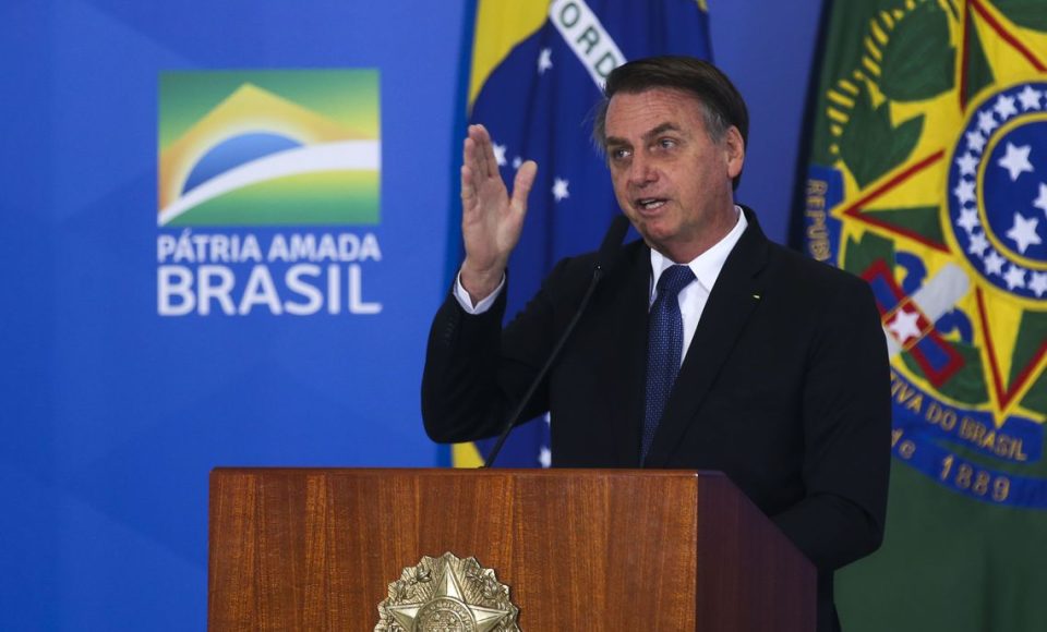 O presidente Jair Bolsonaro preside Solenidade de Lançamento de Linha de Crédito do BNDES para Organizações Filantrópicas.