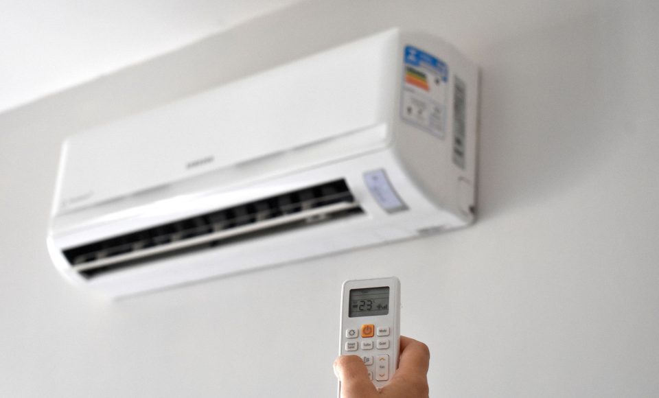 Copel reforça dicas de economia com a chegada do verão - Curitiba, 15/12/2021