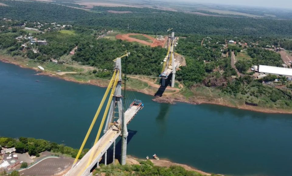 Ponte Brasil - Paraguai 78%  - Foz do Iguaçu, 24/02/2022