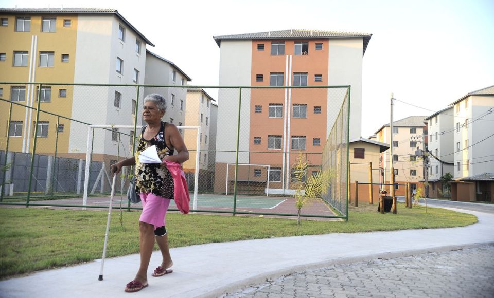 Rio de Janeiro - A presidenta Dilma Rouseff inaugura mil imóveis do programa Minha Casa Minha Vida nos condomínios Mikonos e Santorini, em Santa Cruz (Fernando Frazão/Agência Brasil)