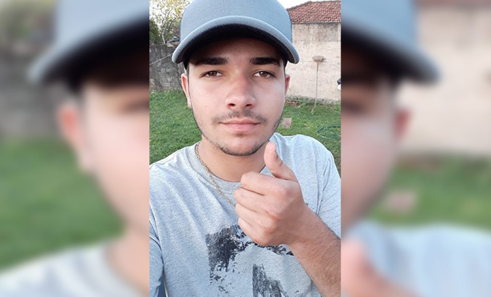 13536264275de4df42302eb7.99410089