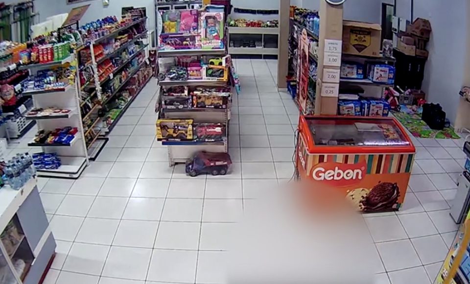 1474113800632215ed510c05.56146115