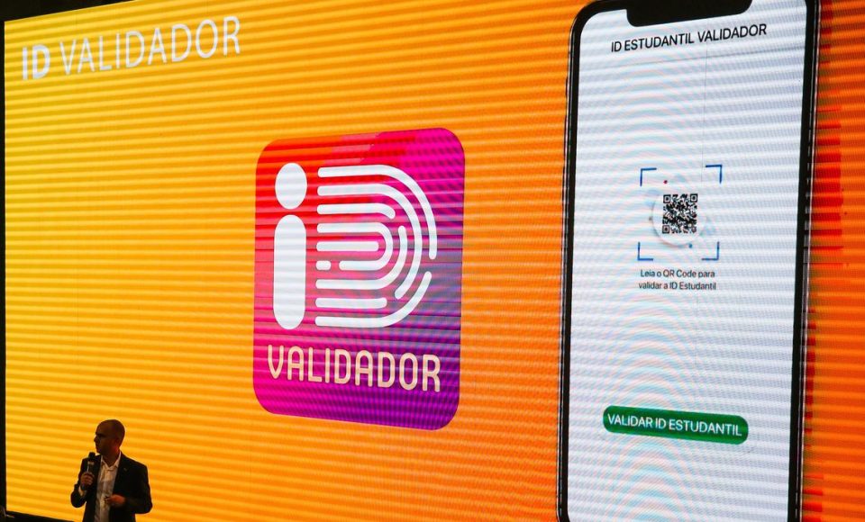 O diretor de Tecnologia e Informação do MEC, Daniel  Rogério, durante o lançamento do aplicativo da ID Estudantil