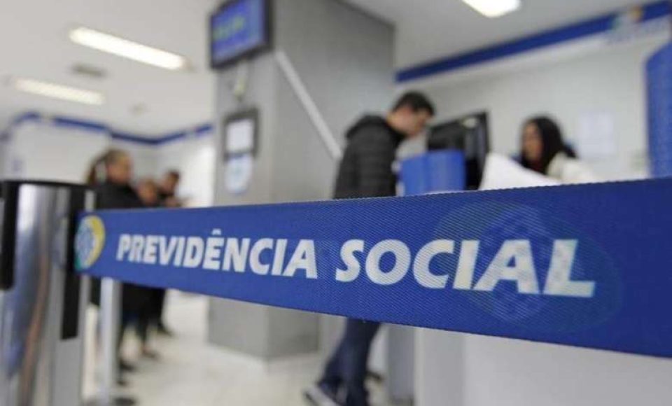 Depois de assinar o texto da reforma, na próxima quarta-feira, Bolsonaro vai fazer um pronunciamento à nação para explicar a necessidade de mudar as regras para aposentadoria no país.