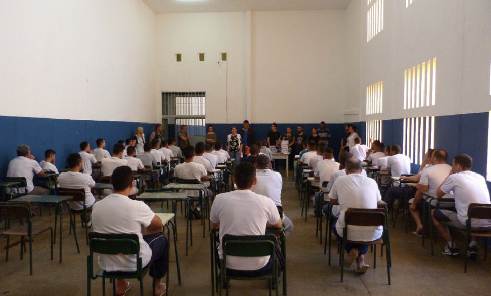 18609815545e204931030de3.58343301