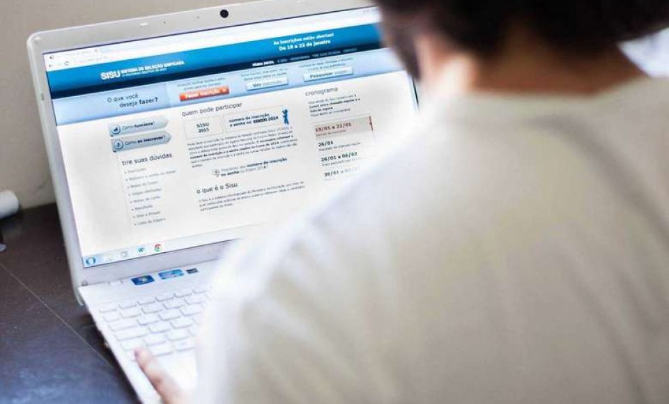 Ao todo, serão ofertadas 235.461 vagas em 129 instituições públicas de todo o país.
