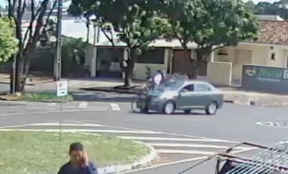1935613159630e1fd62196f4.47412111