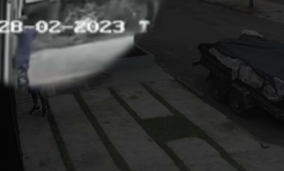 204759026863ff79a2299858.95680319
