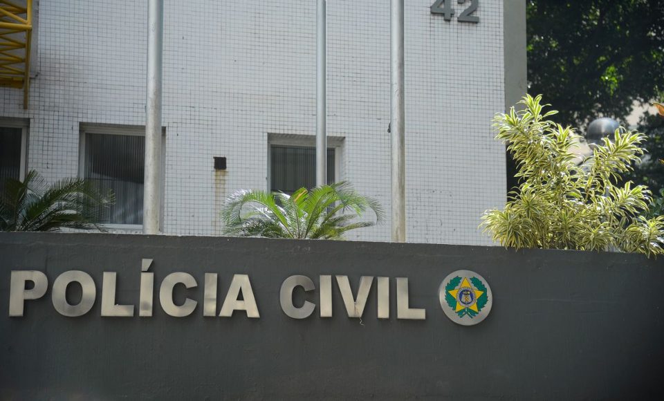Fachada da Secretaria de Estado da Polícia Civil, no centro do Rio de Janeiro