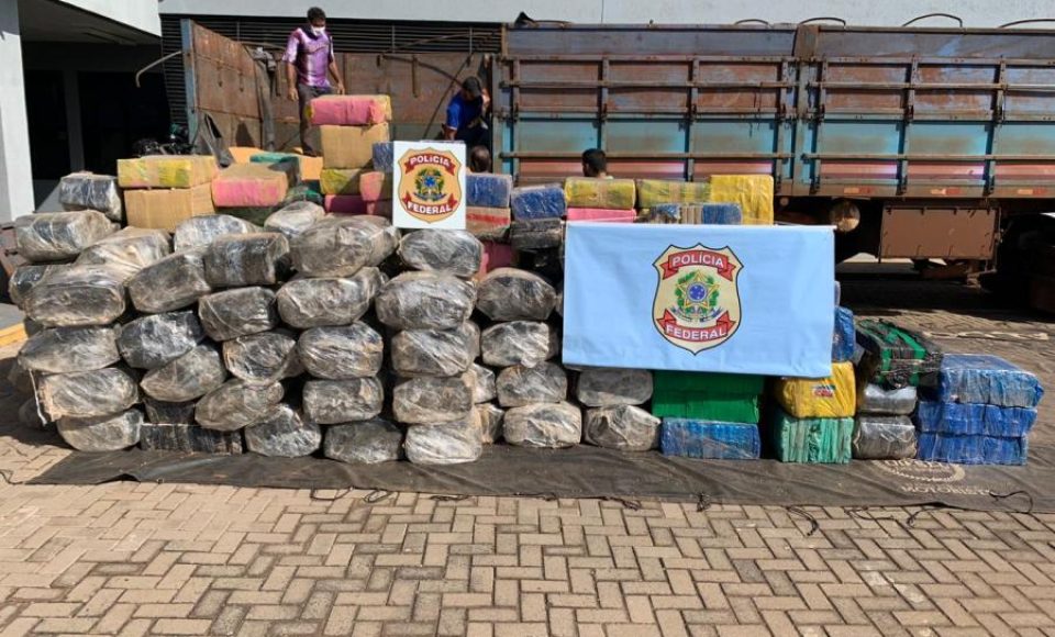 Maconha foi apreendida pela Polícia Federal em Campo Mourão — Foto: Polícia Federal/Divulgação