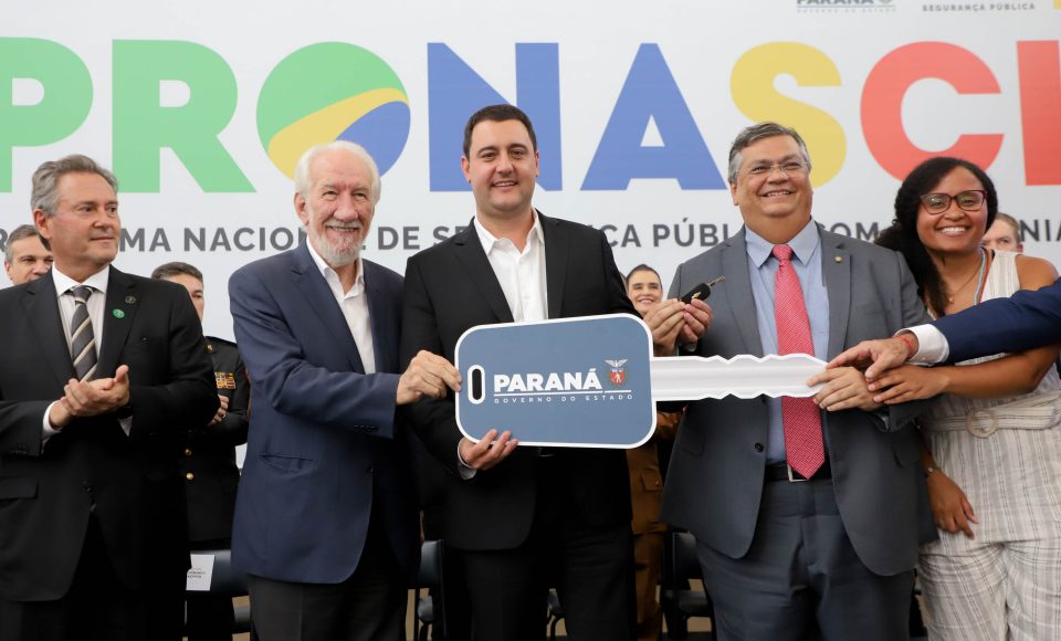 Governador Carlos massa ratinho jr recebe o Ministro Flavio Dino  da justiça e segurança publica para o programa PRONASCI Foto:Ari Dias/AEN.