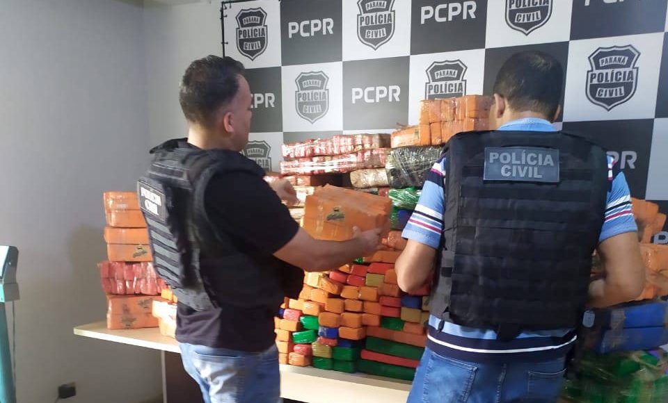 A Polícia Civil do Paraná (PCPR) apreendeu 72% mais drogas em operações da Divisão Estadual de Narcóticos no primeiro semestre de 2021 comparado ao ano anterior, totalizando mais de 24 toneladas em todo o Estado. As apreensões são resultado de um trabalho intenso que envolve investigações de alta complexidade, com objetivo de combater o crime organizado.  -  Curitiba, 22/06/2021  -  Foto: Polícia Civil do Paraná