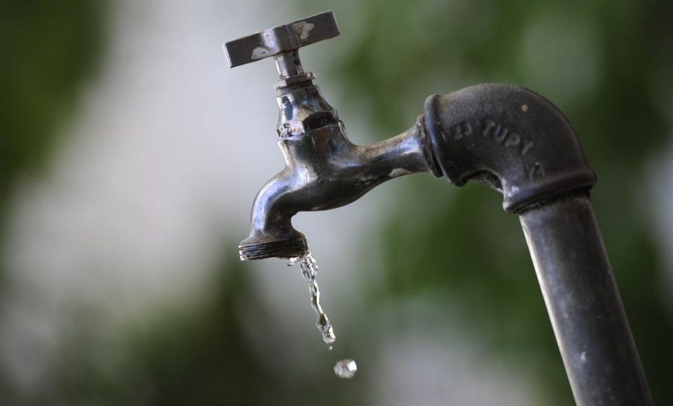 Agua
