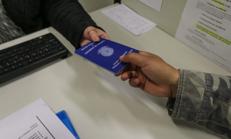 Agência do Trabalhador, em Curitiba. 
Curitiba foi a quinta capital brasileira com menor taxa de desemprego no segundo trimestre de 2019, e a Região Metropolitana tem a terceira menor taxa do país.  16/08/2019 -  Foto: Geraldo Bubniak/AEN