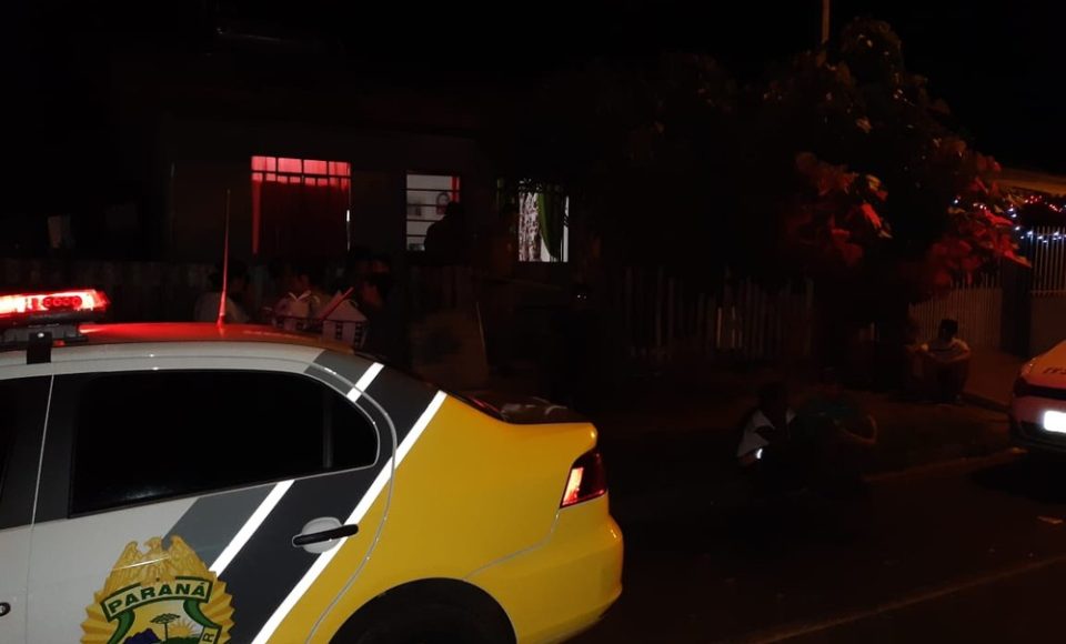 Situação foi registrada no bairro São Pedro, segundo a PM — Foto: Altair Merlo/Rádio Itapuã