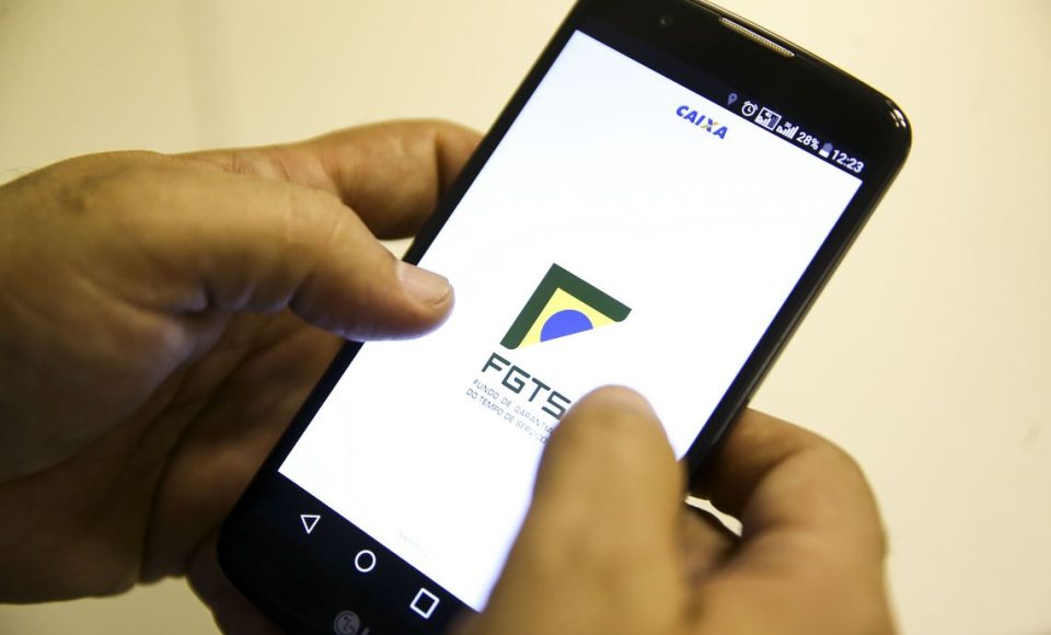 Aplicativo Caixa Econômica Federal- FGTS.