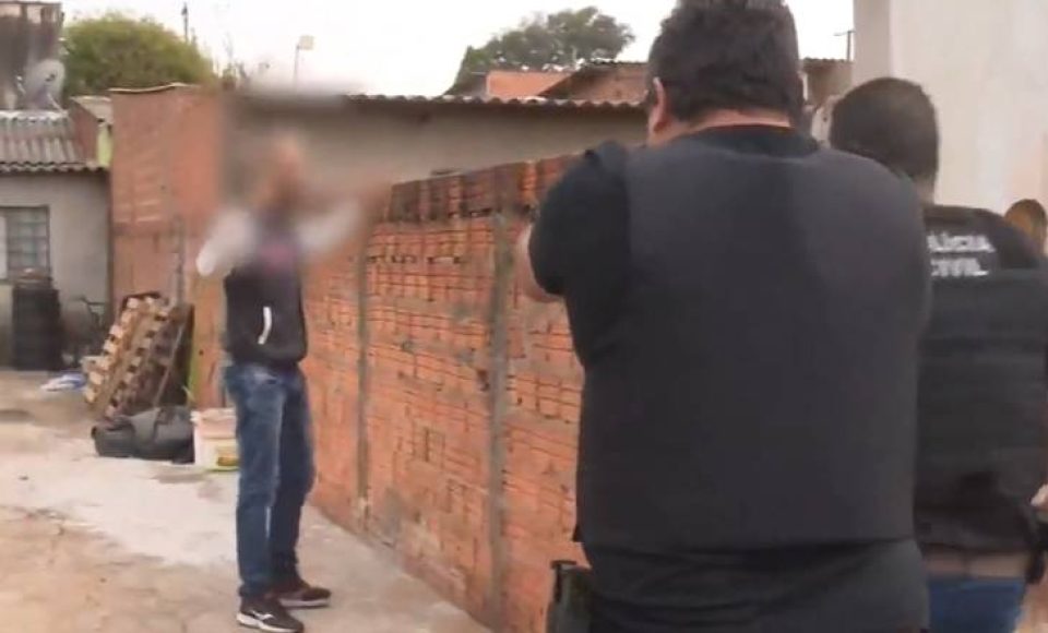 O PAI SUSPEITO DE ESTUPRAR A FILHA NEGOU O CRIME. (FOTO: REPRODUÇÃO/RICTV)